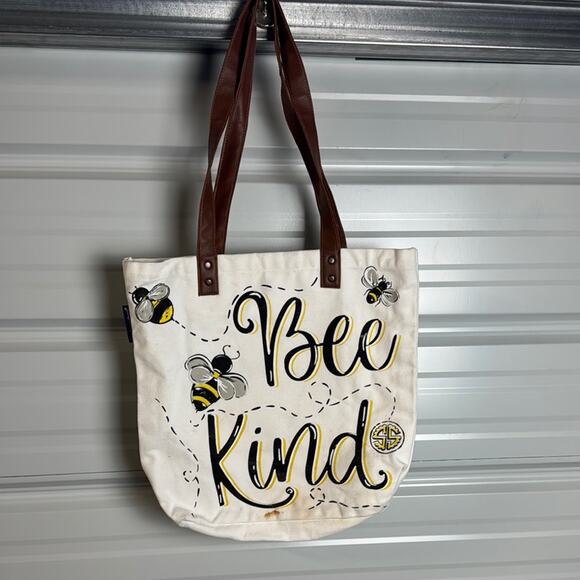 Simply Southern White and Brown Tote with Bee Kind Design - Picture 8 of 9
